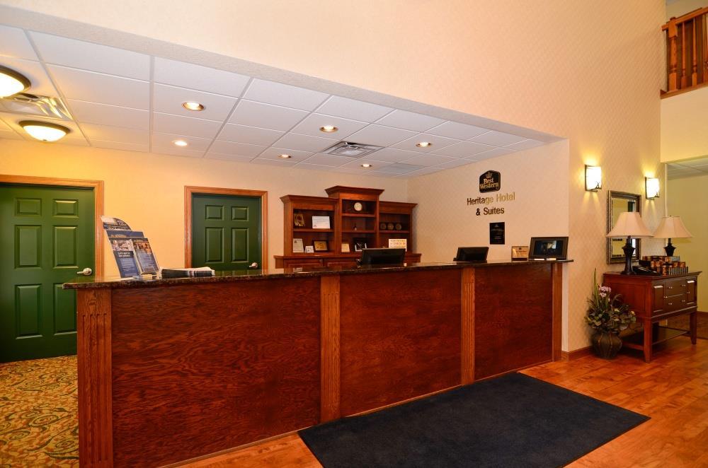 Heritage Hotel And Suites Дикинсън Интериор снимка