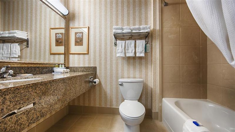 Heritage Hotel And Suites Дикинсън Стая снимка